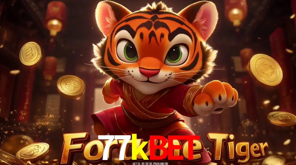 O carismático mascote do jogo de slot Fortune Tiger, um tigre fofo em pose de artes marciais, pronto para trazer sorte e multiplicadores de ganhos no cassino online 77kbet.